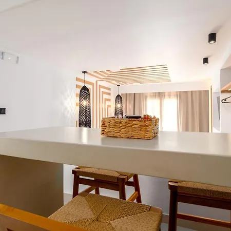 Ferienhaus Sunsal Luxury - Sky Naoussa